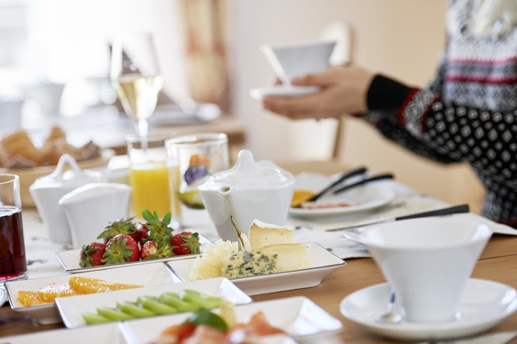 Boutique Hotel Herzhof - Garni-Appartements - Adults Only Riezlern Zewnętrze zdjęcie